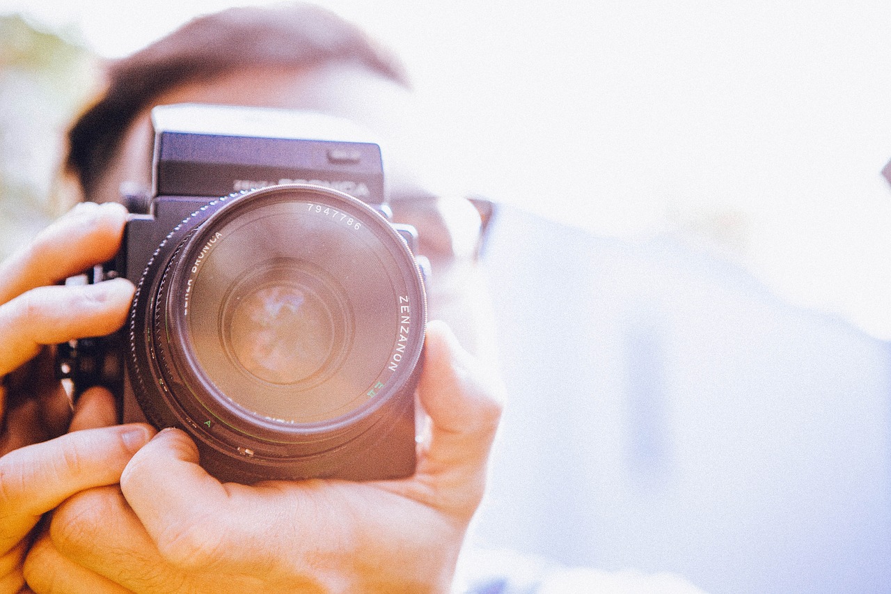 Jak wybrać odpowiedni aparat fotograficzny dla początkującego